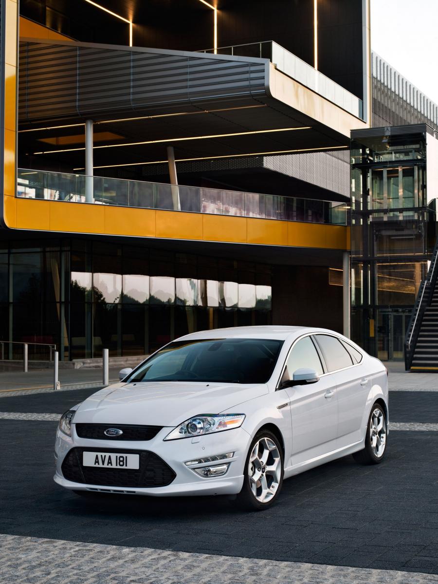  Ford Mondeo 2011 года  (фото 22 из 35)